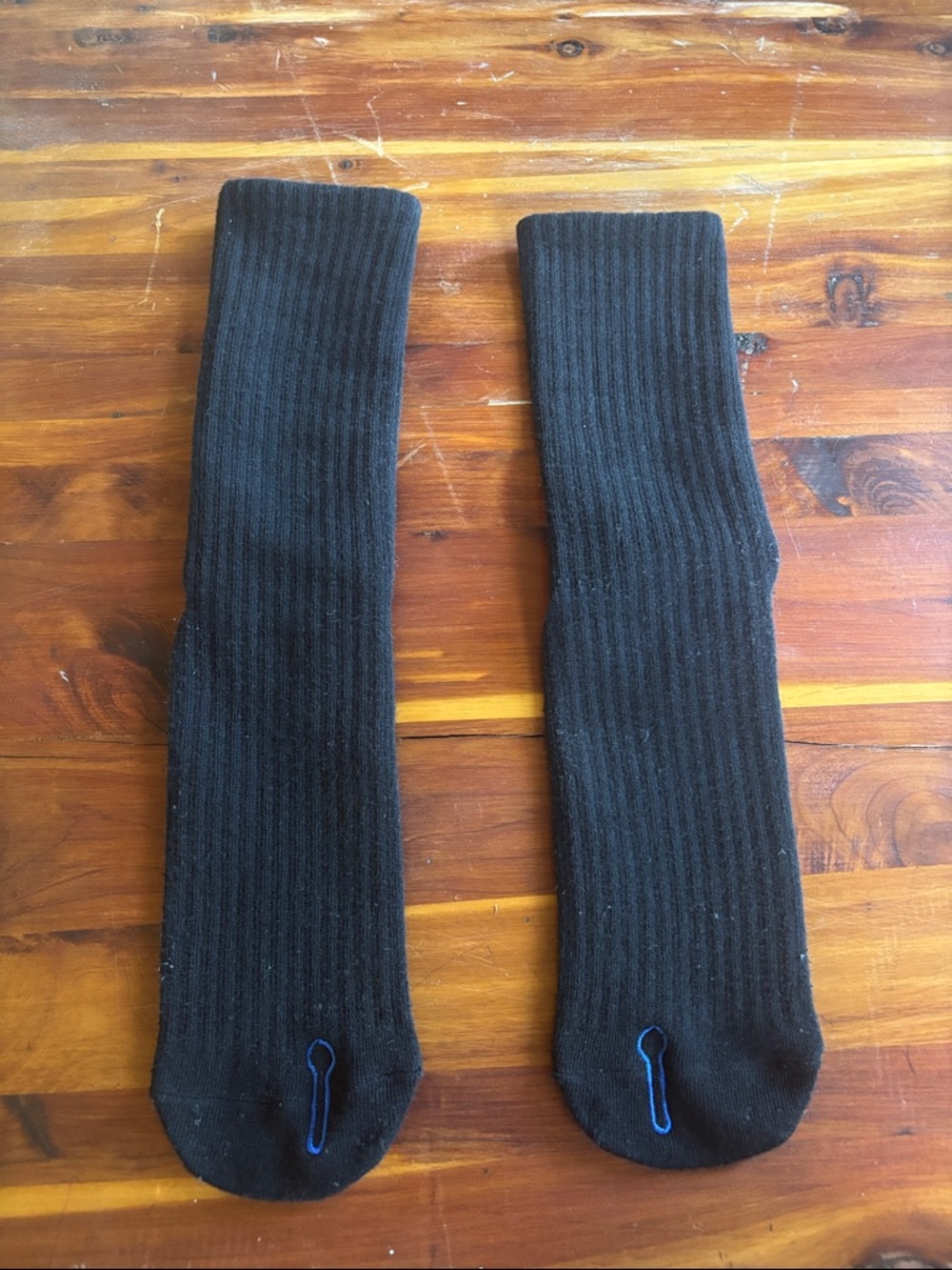 ADER ERROR Ribbed Cotton Tabi Toe Socks